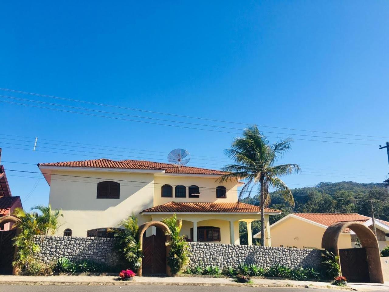 Casa Em Aguas De Lindoia Villa Exterior photo